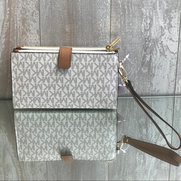 Michael Kors Doublezip Wristlet Wallet Vanilla W - Picture 2 of 4